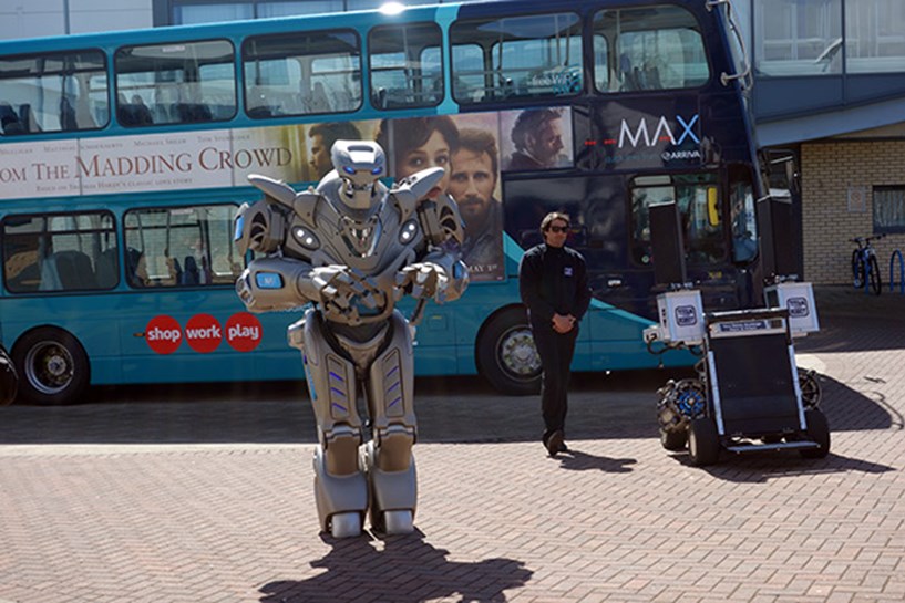 src-titan-the-robot-7.jpg