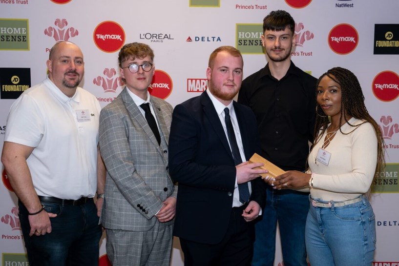 PT Pic ETC Mark Foster Kai Jack Charlie And Guest